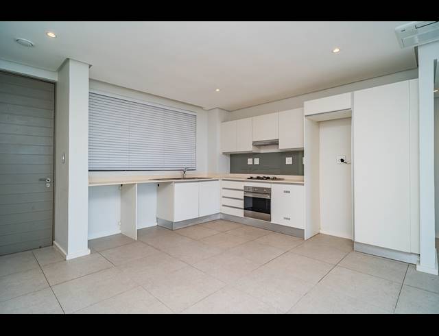 3 BEDROOM APARTMENT FOR SALE IN SIBAYA PRECINCT